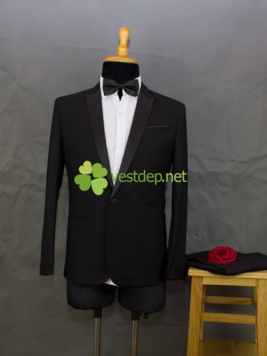 Màu sắc nào là phù hợp với một bộ vest công sở Màu sắc nào là phù hợp với một bộ vest công sở